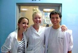 Volunteer Medicine & Healthcare Volunteer Medicine & Healthcare
