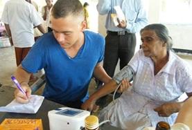 Volunteer Medicine & Healthcare Volunteer Medicine & Healthcare