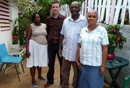 Volunteer Medicine & Healthcare Volunteer Medicine & Healthcare