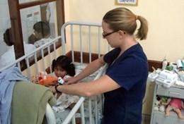 Volunteer Medicine & Healthcare Volunteer Medicine & Healthcare